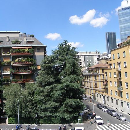Apartamento Luminous stylish quiet 150m2, Tre Torri Milán Exterior foto