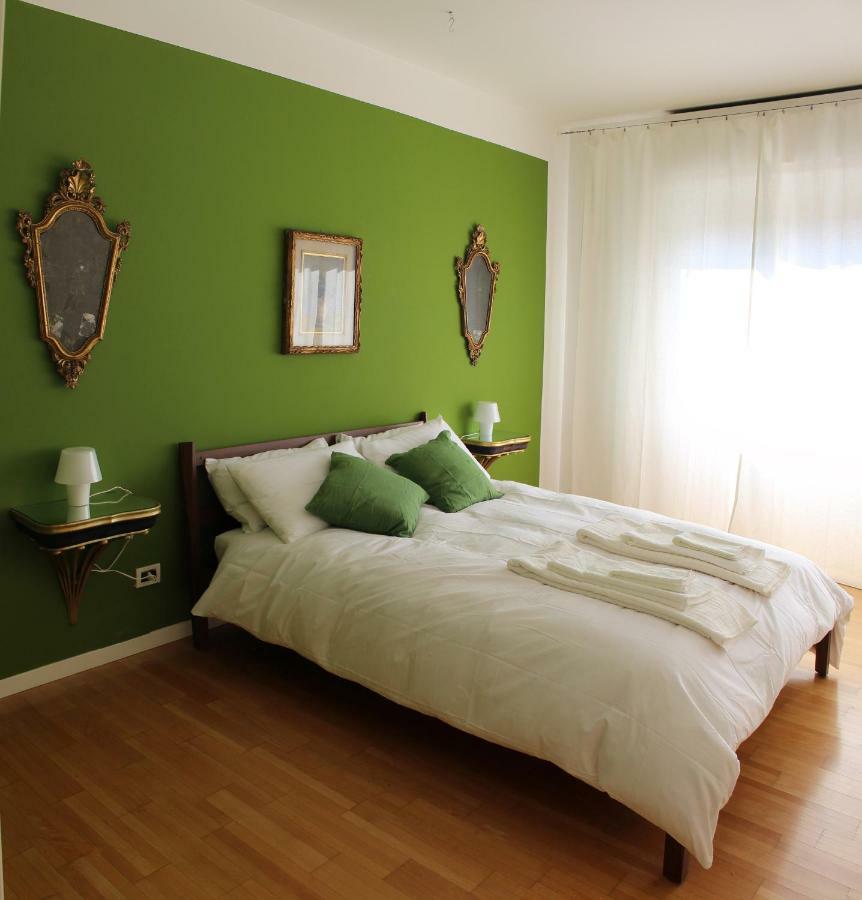 Apartamento Luminous stylish quiet 150m2, Tre Torri Milán Exterior foto